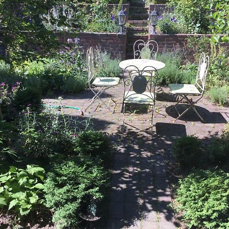 Fornuddens Bed And Breakfast Tyreso ภายนอก รูปภาพ