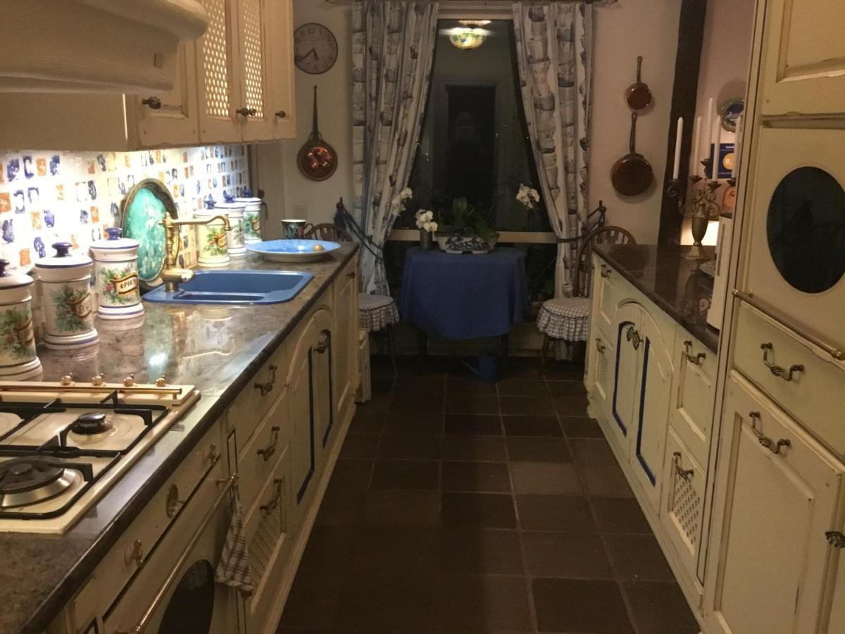 Fornuddens Bed And Breakfast Tyreso ภายนอก รูปภาพ